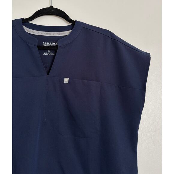 {SET} Navy Fabletics Evolve Scrub Top and Ion Scrub Pants M - Picture 7 of 8